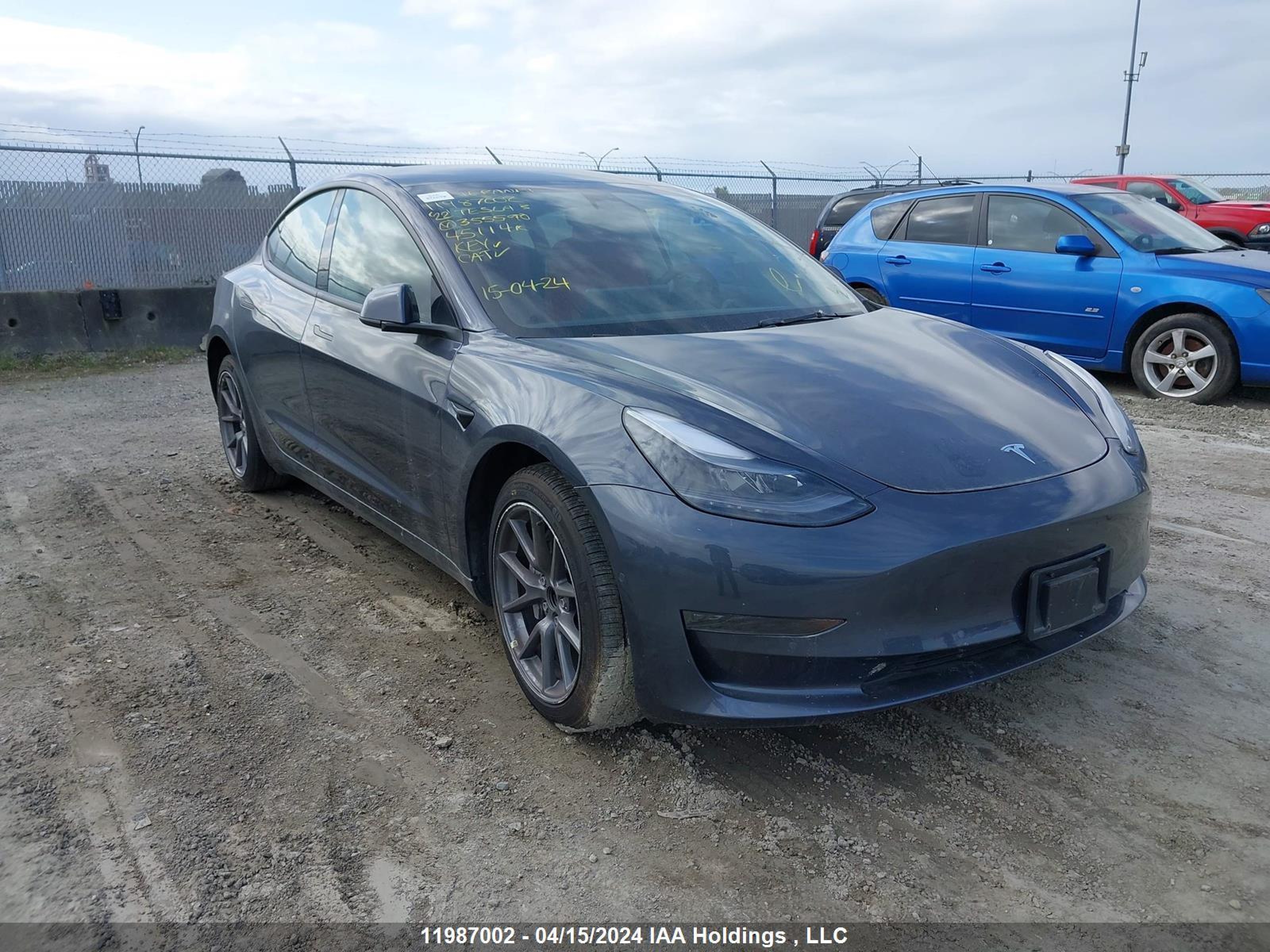 TESLA MODEL 3 2022 5yj3e1ea2nf355590