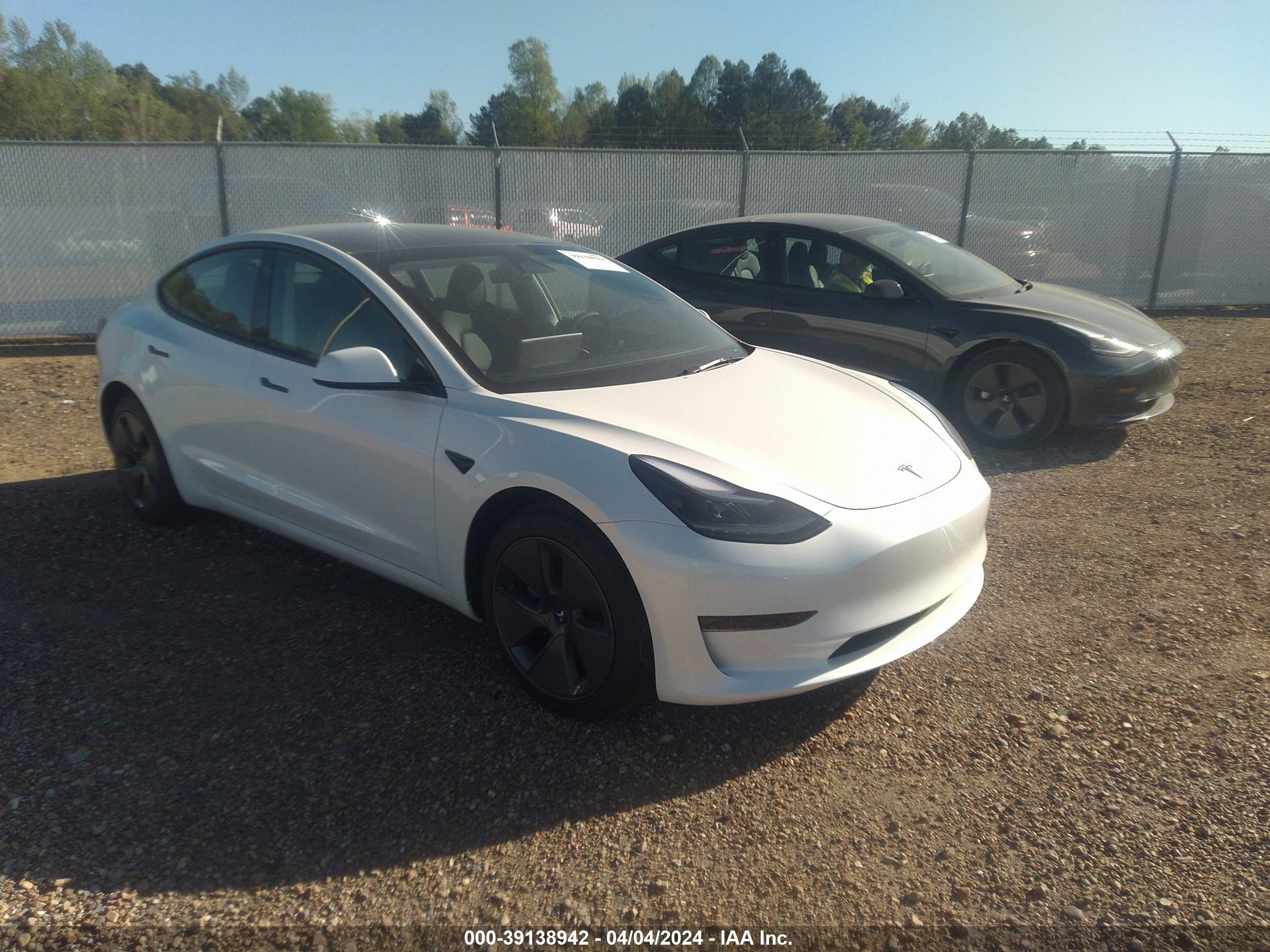 TESLA MODEL 3 2023 5yj3e1ea2pf714567