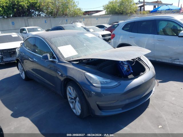 TESLA MODEL 3 2018 5yj3e1ea3jf015200