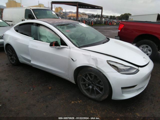 TESLA MODEL 3 2018 5yj3e1ea3jf040176