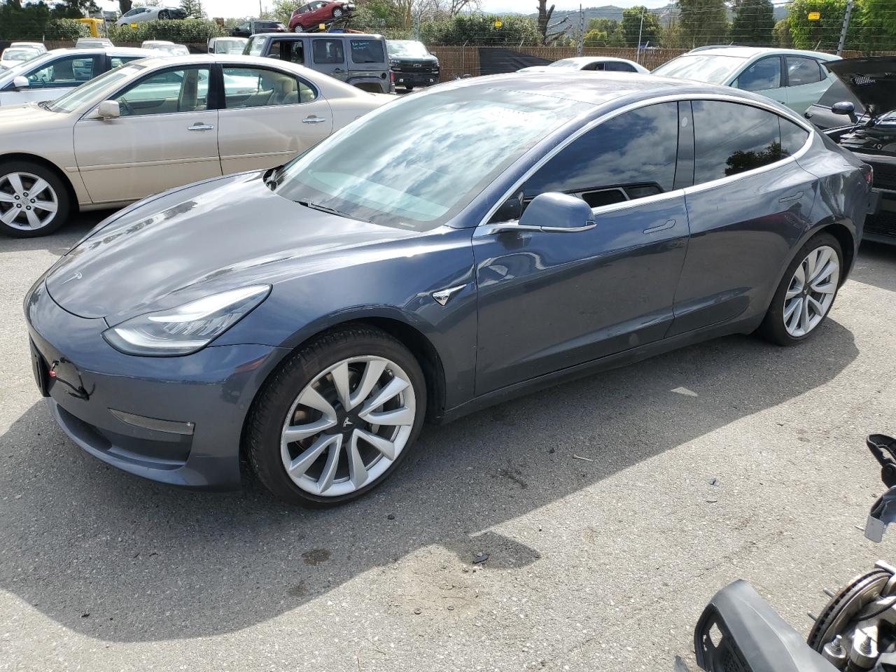 TESLA MODEL 3 2018 5yj3e1ea3jf047080