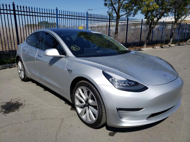 TESLA MODEL 3 2018 5yj3e1ea3jf048570