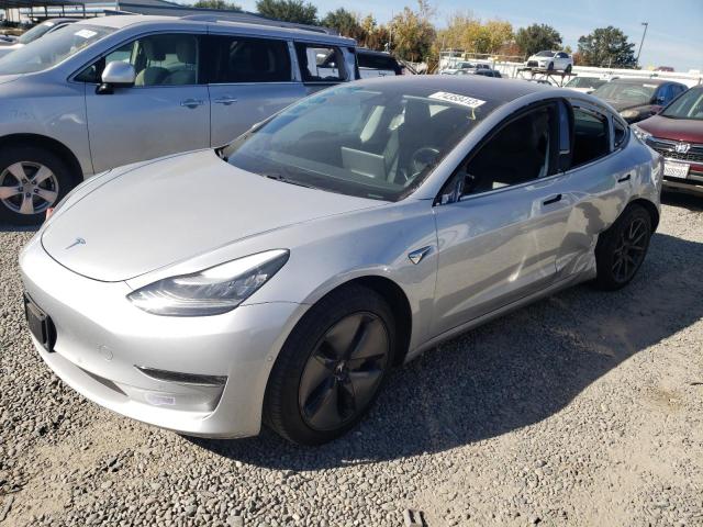 TESLA MODEL 3 2018 5yj3e1ea3jf095372