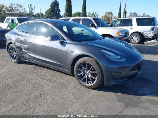 TESLA MODEL 3 2018 5yj3e1ea3jf157997