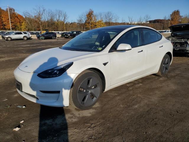 TESLA MODEL 3 2022 5yj3e1ea3nf251867