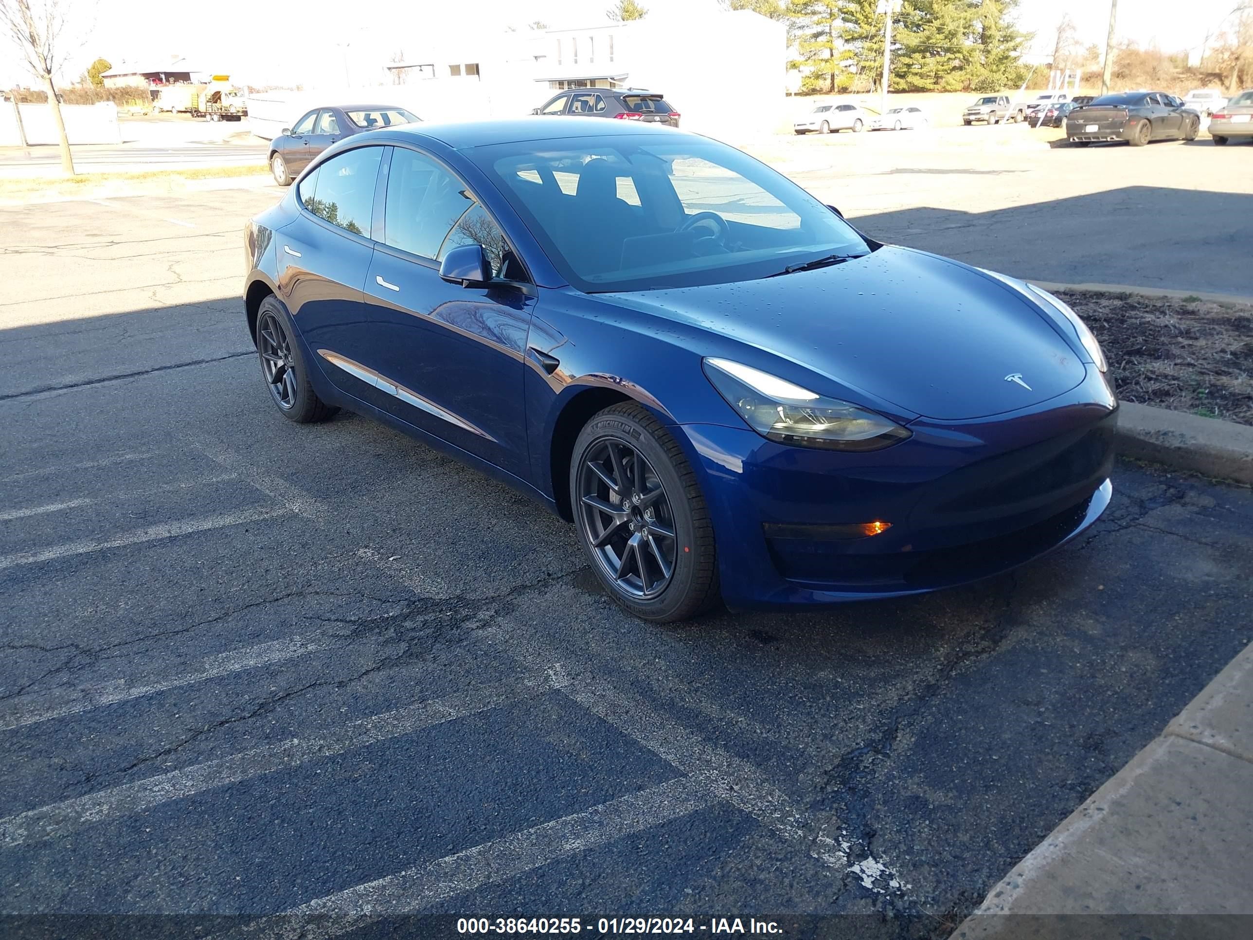 TESLA MODEL 3 2023 5yj3e1ea3pf714044