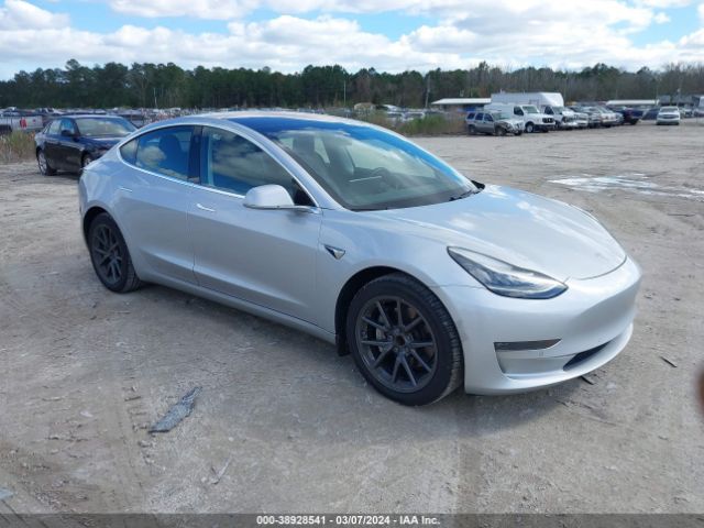 TESLA MODEL 3 2018 5yj3e1ea4jf044544