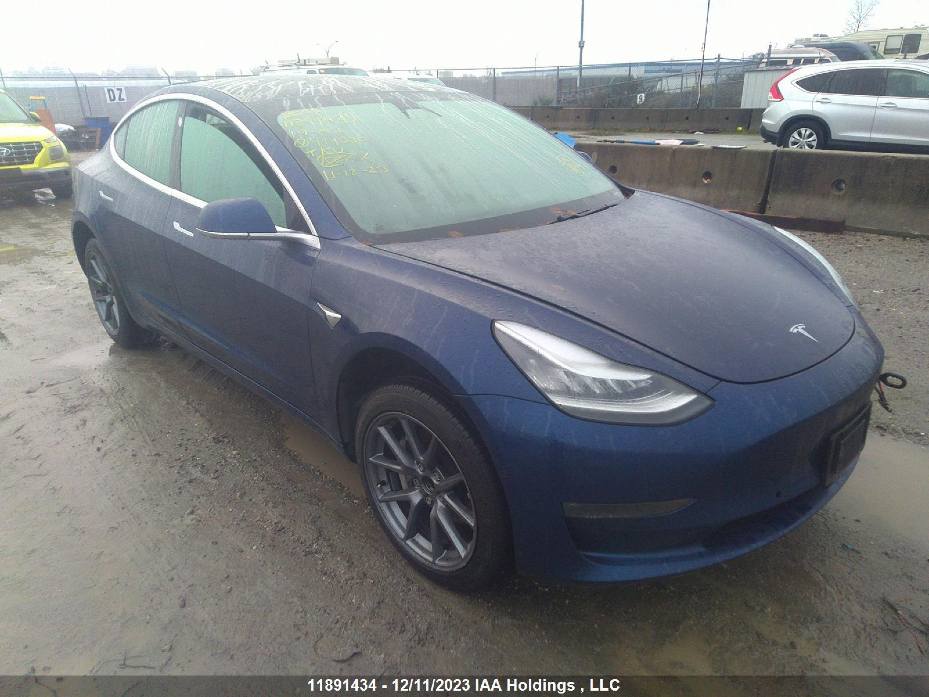 TESLA MODEL 3 2019 5yj3e1ea4kf414330