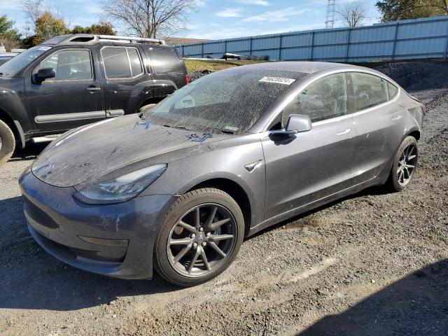 TESLA MODEL 3 2018 5yj3e1ea5jf008670