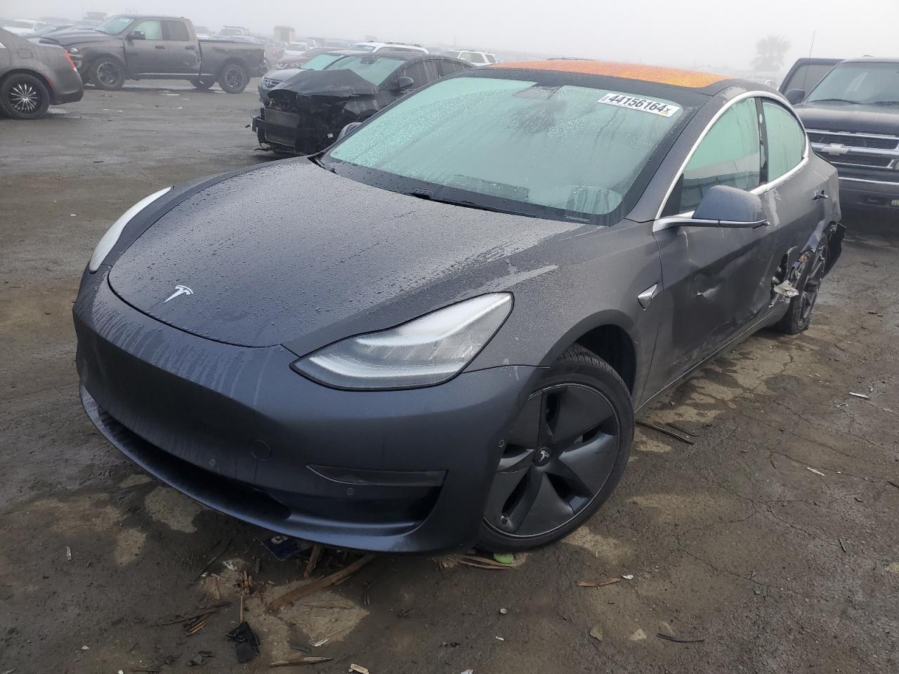 TESLA MODEL 3 2018 5yj3e1ea5jf014081