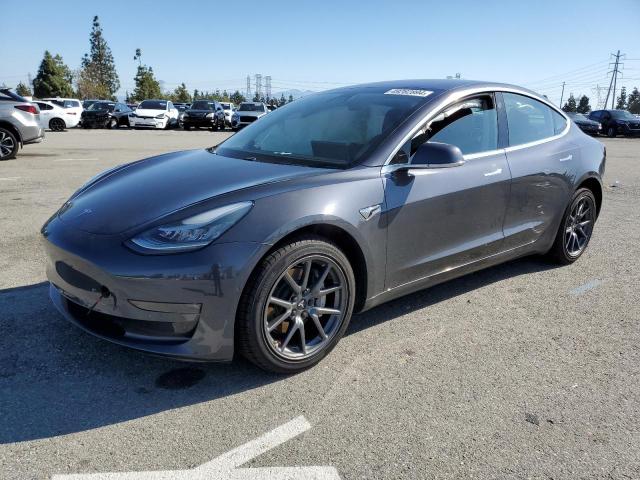 TESLA MODEL 3 2018 5yj3e1ea5jf077570