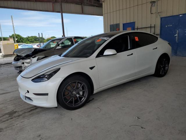 TESLA MODEL 3 2021 5yj3e1ea5mf048137