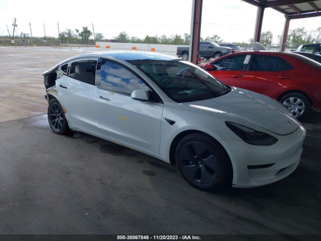 TESLA MODEL 3 2022 5yj3e1ea5nf330411