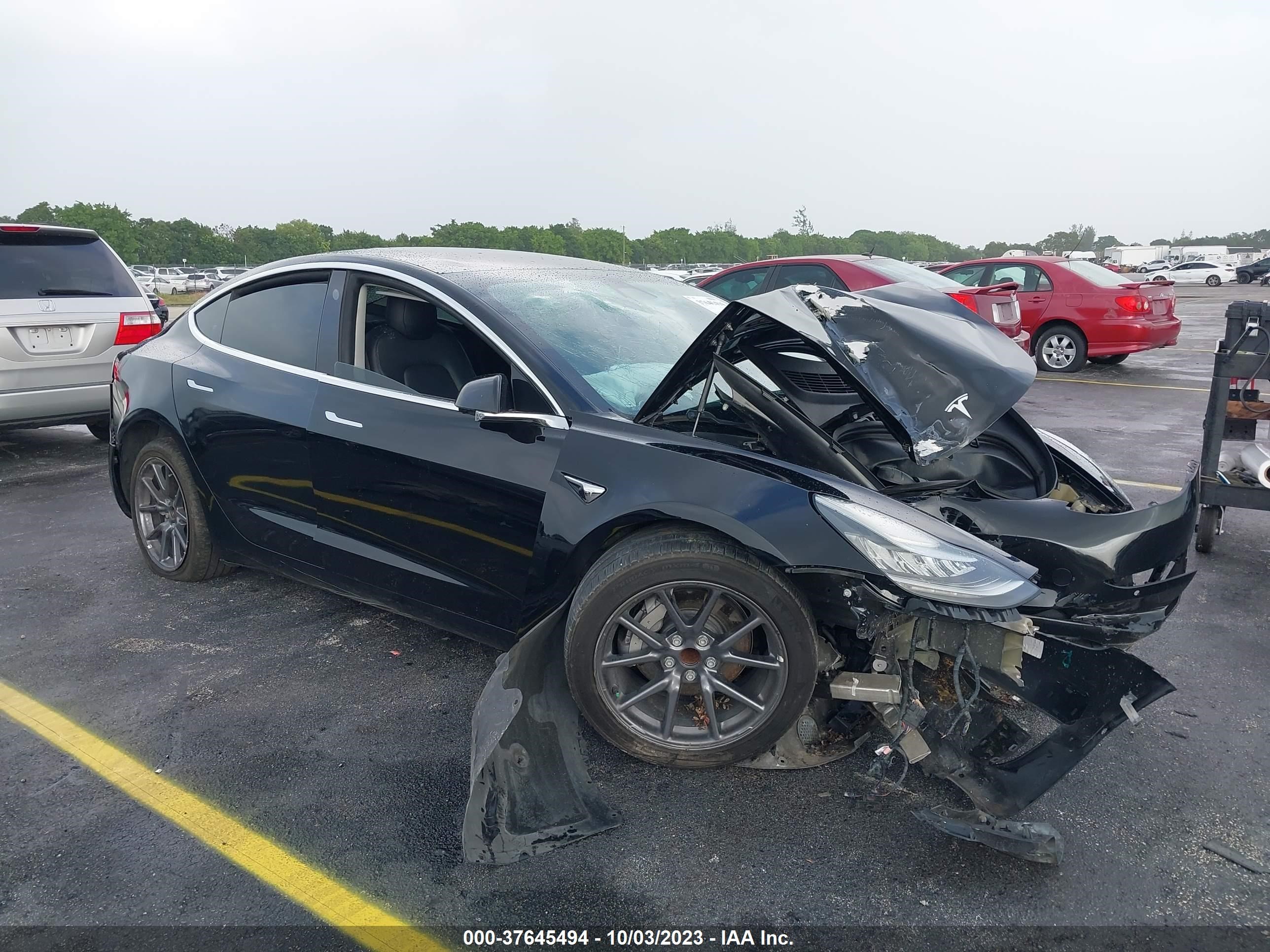 TESLA MODEL 3 2019 5yj3e1ea6kf415804