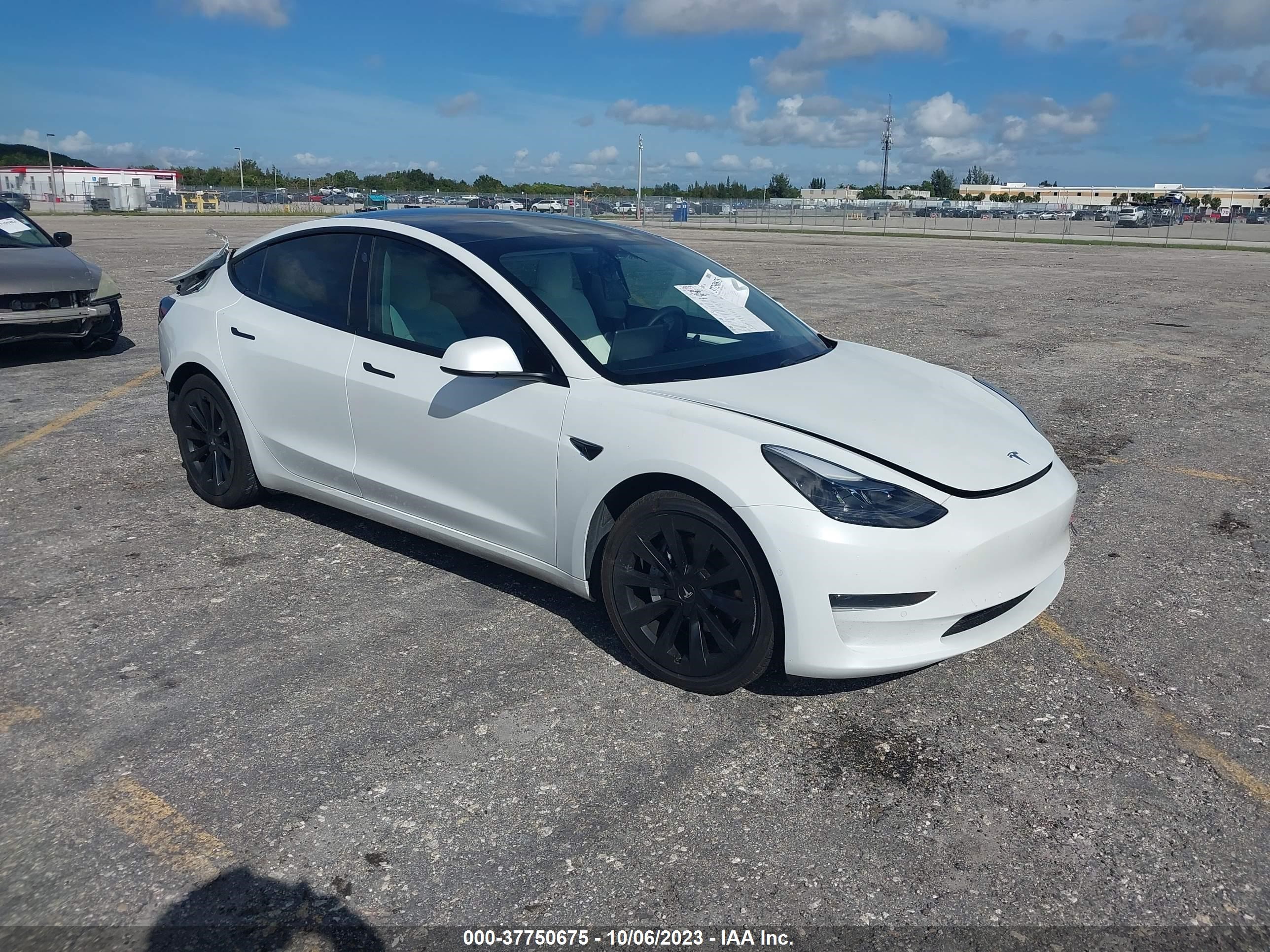 TESLA MODEL 3 2021 5yj3e1ea6mf019116