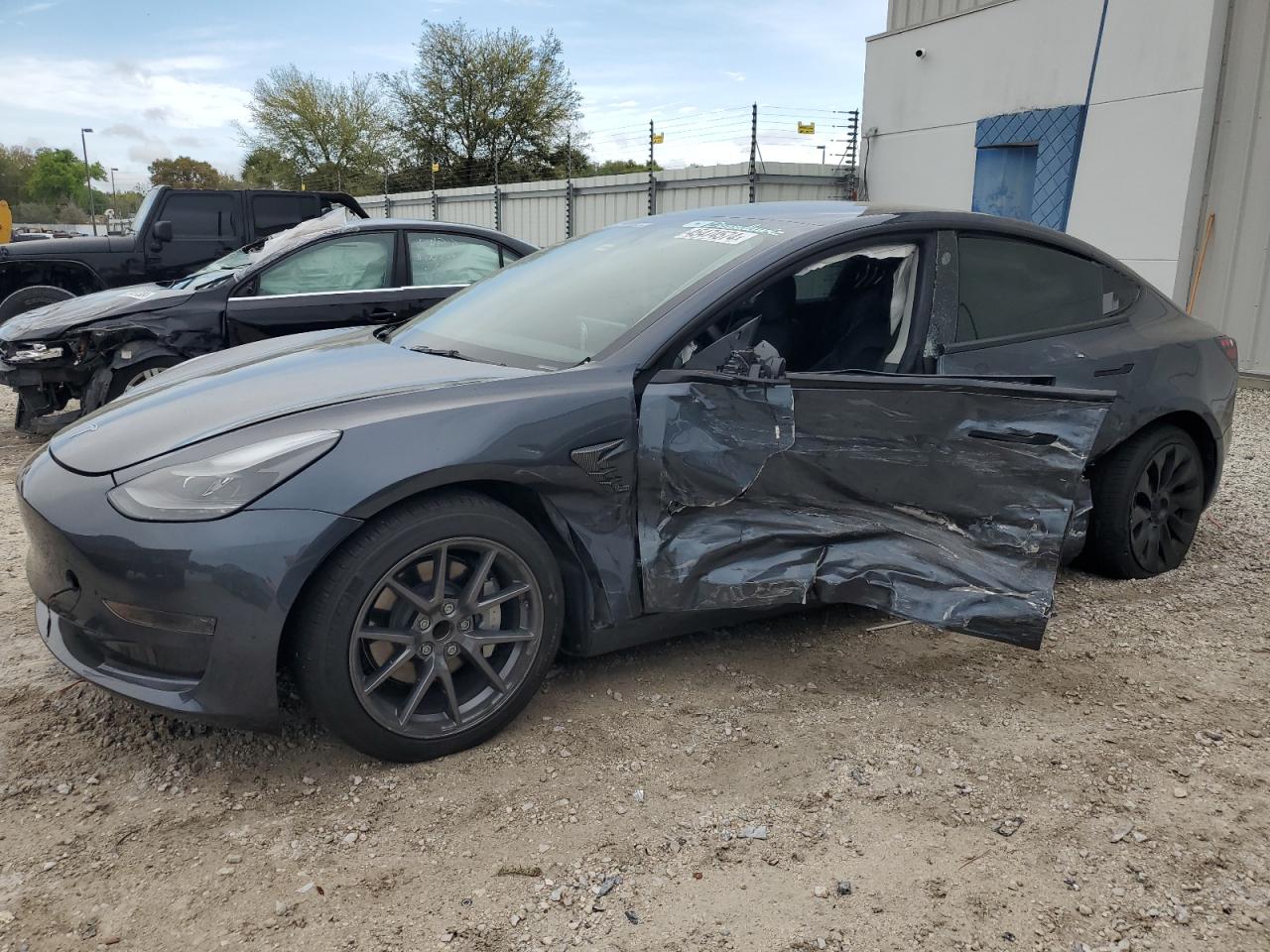 TESLA MODEL 3 2023 5yj3e1ea6pf399854