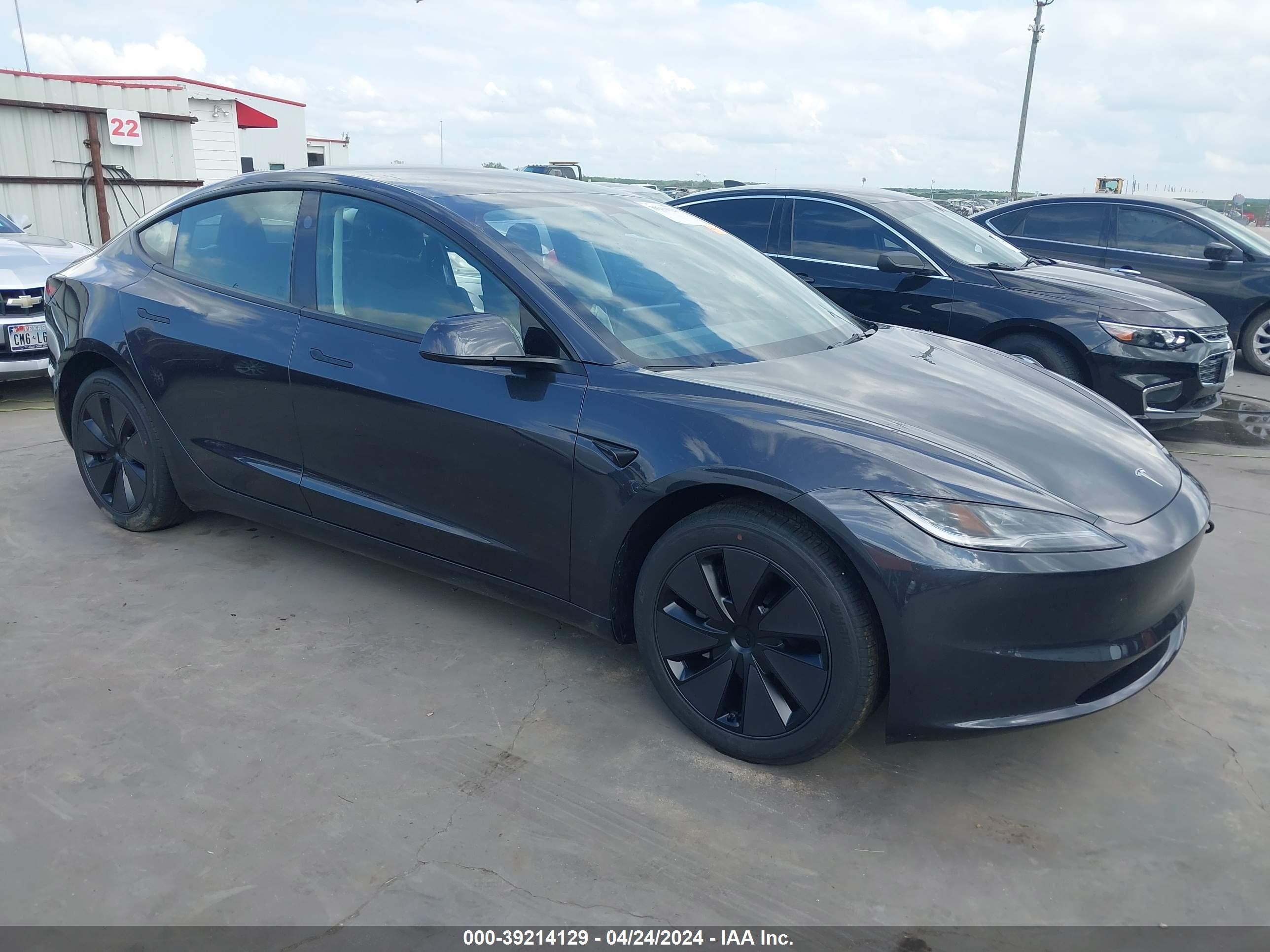 TESLA MODEL 3 2024 5yj3e1ea6rf724280