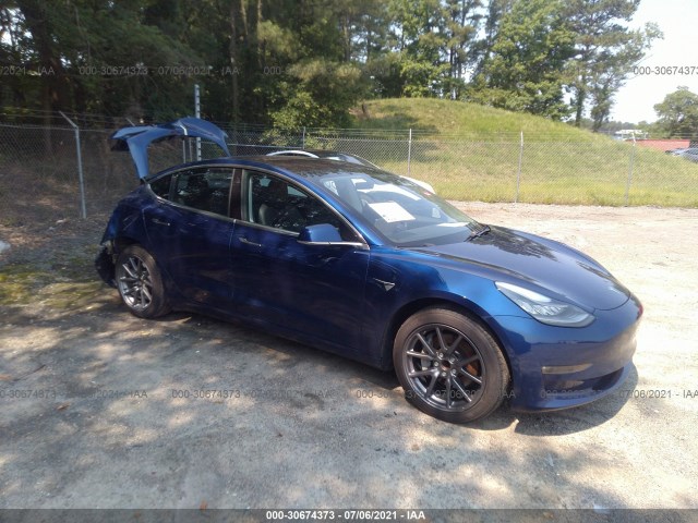 TESLA MODEL 3 2018 5yj3e1ea7jf010551