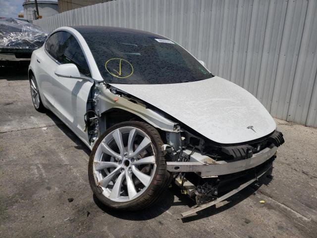 TESLA MODEL 3 2018 5yj3e1ea7jf035370