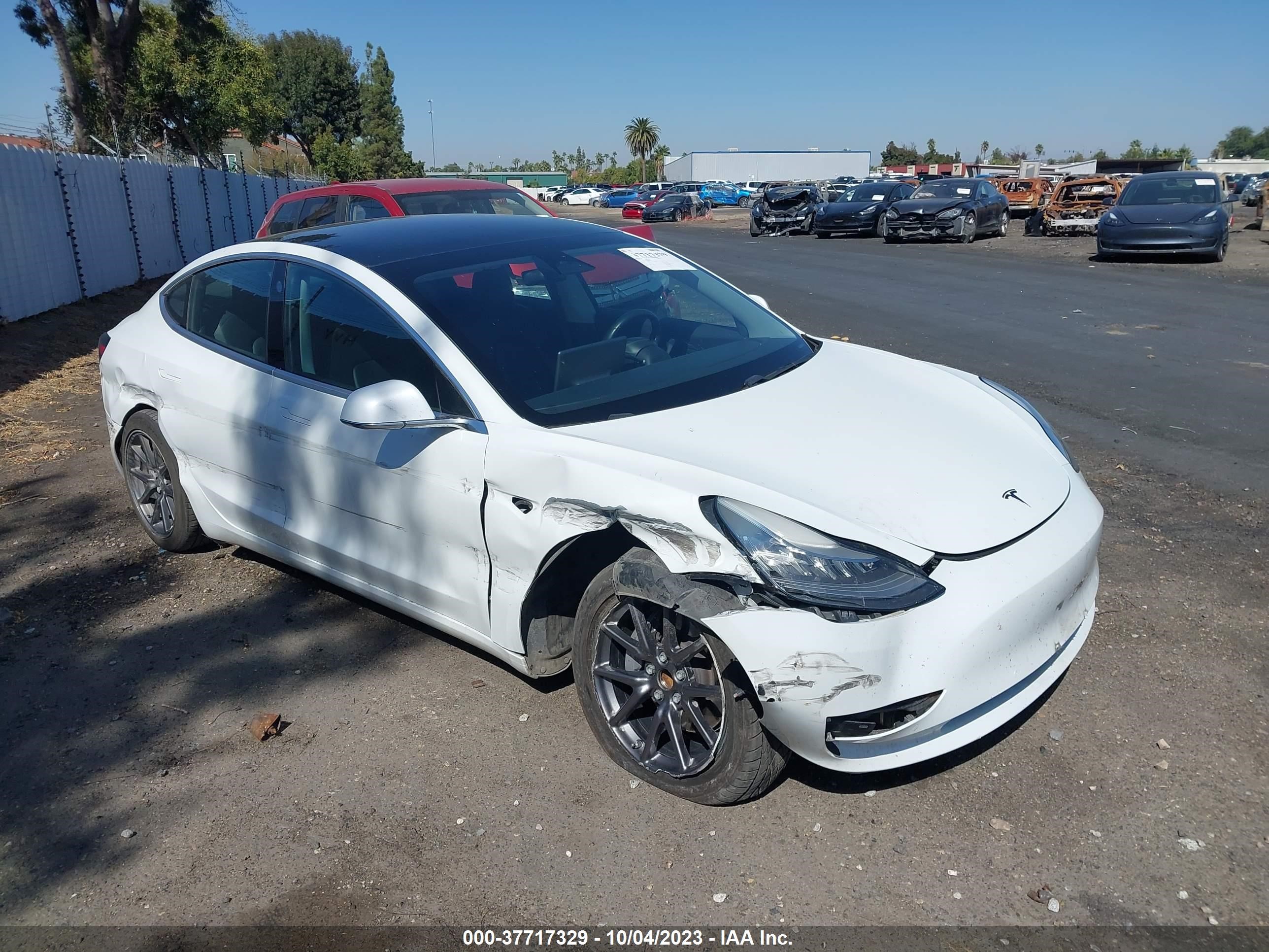 TESLA MODEL 3 2018 5yj3e1ea7jf062620