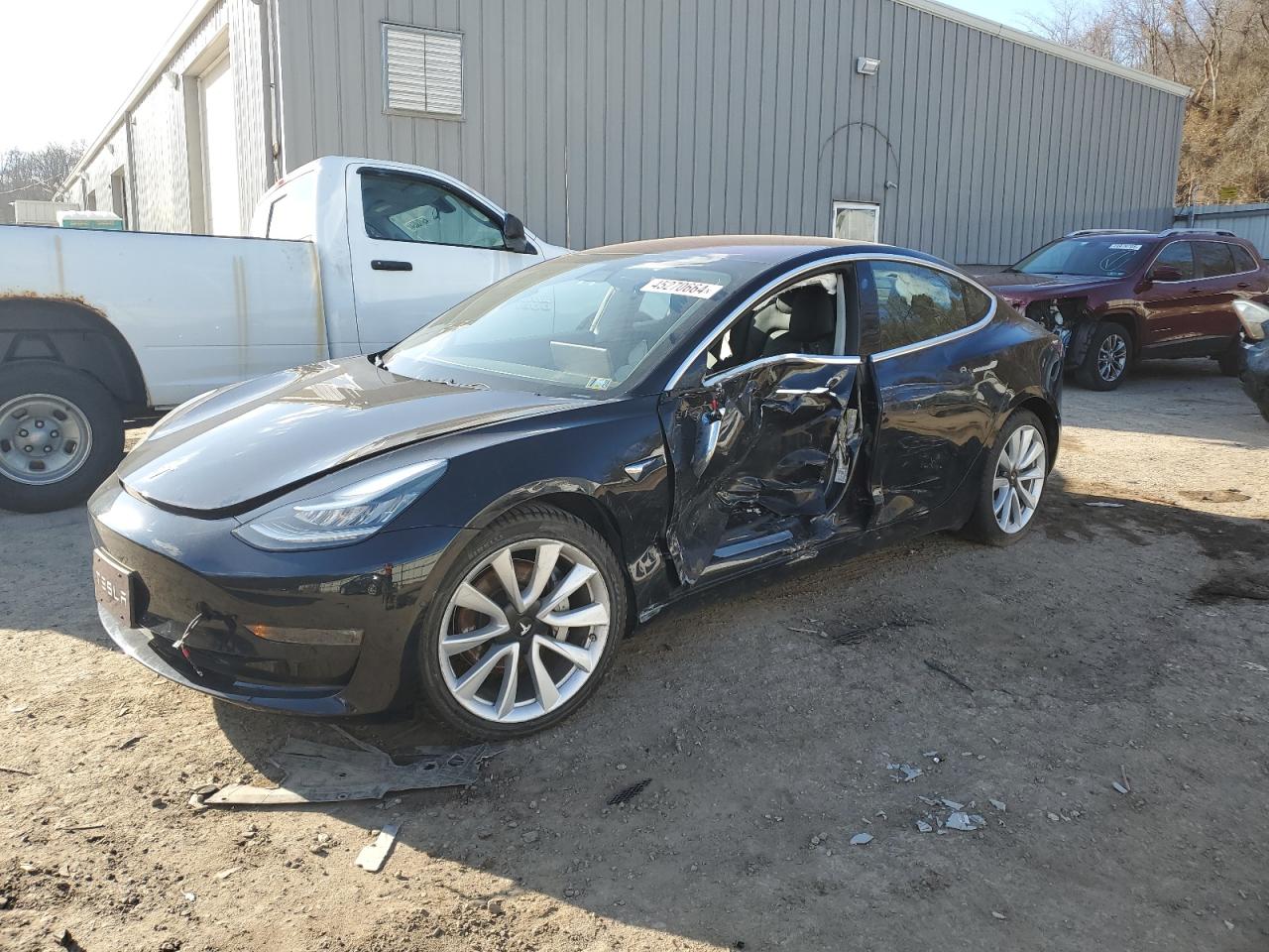 TESLA MODEL 3 2018 5yj3e1ea7jf092720