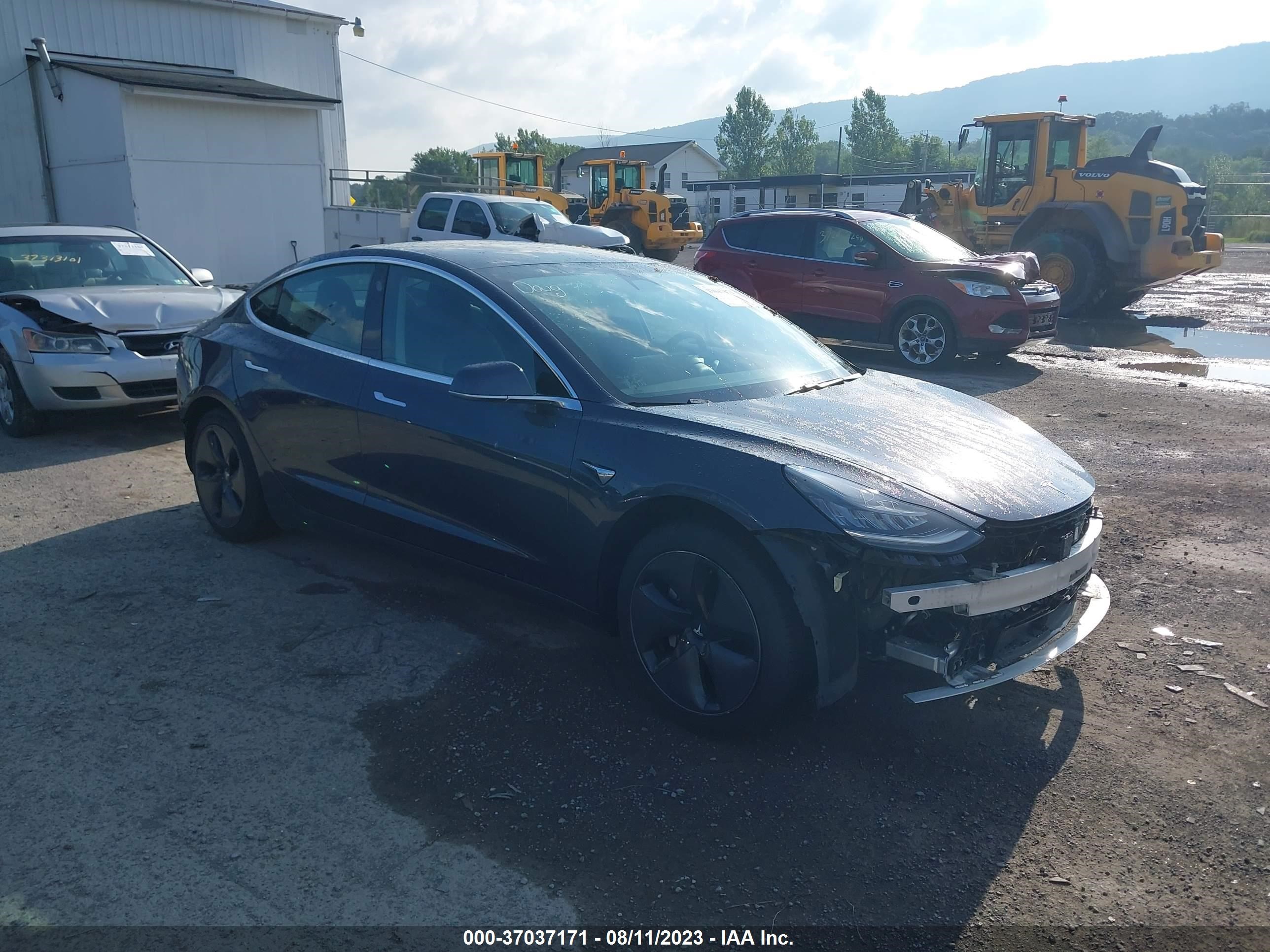 TESLA MODEL 3 2019 5yj3e1ea7kf483528