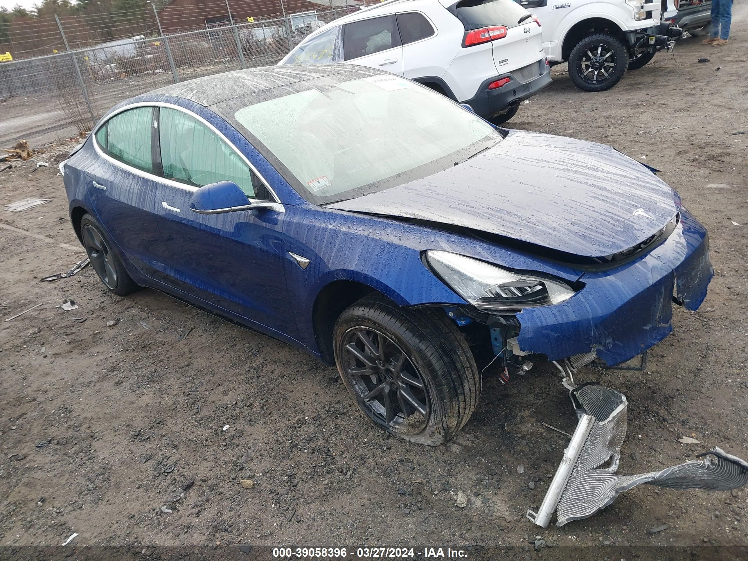 TESLA MODEL 3 2020 5yj3e1ea7lf615138