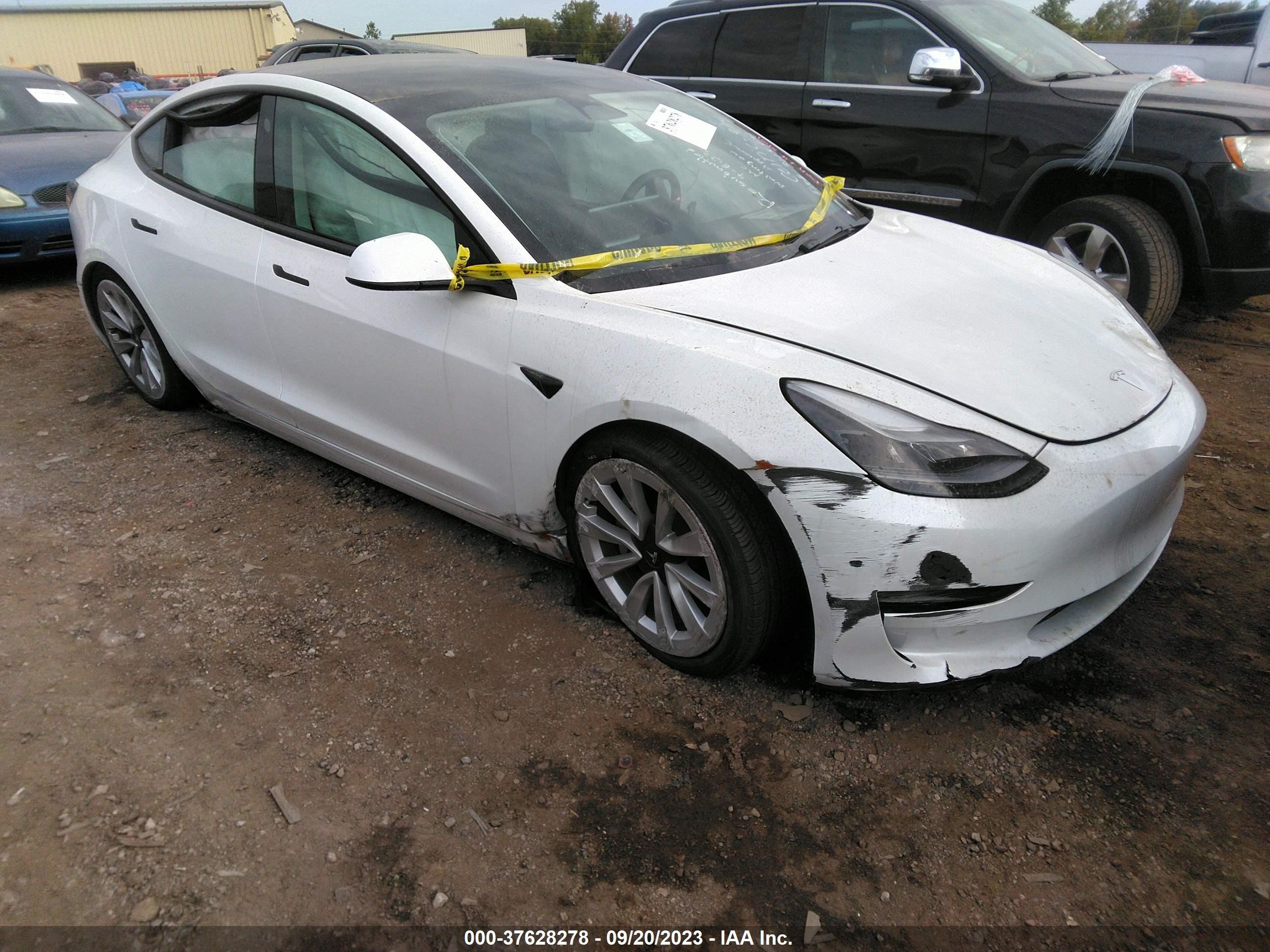 TESLA MODEL 3 2023 5yj3e1ea7pf426706