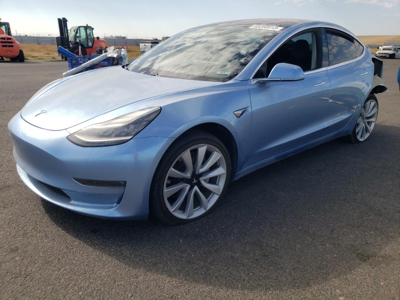 TESLA MODEL 3 2018 5yj3e1ea8jf060195