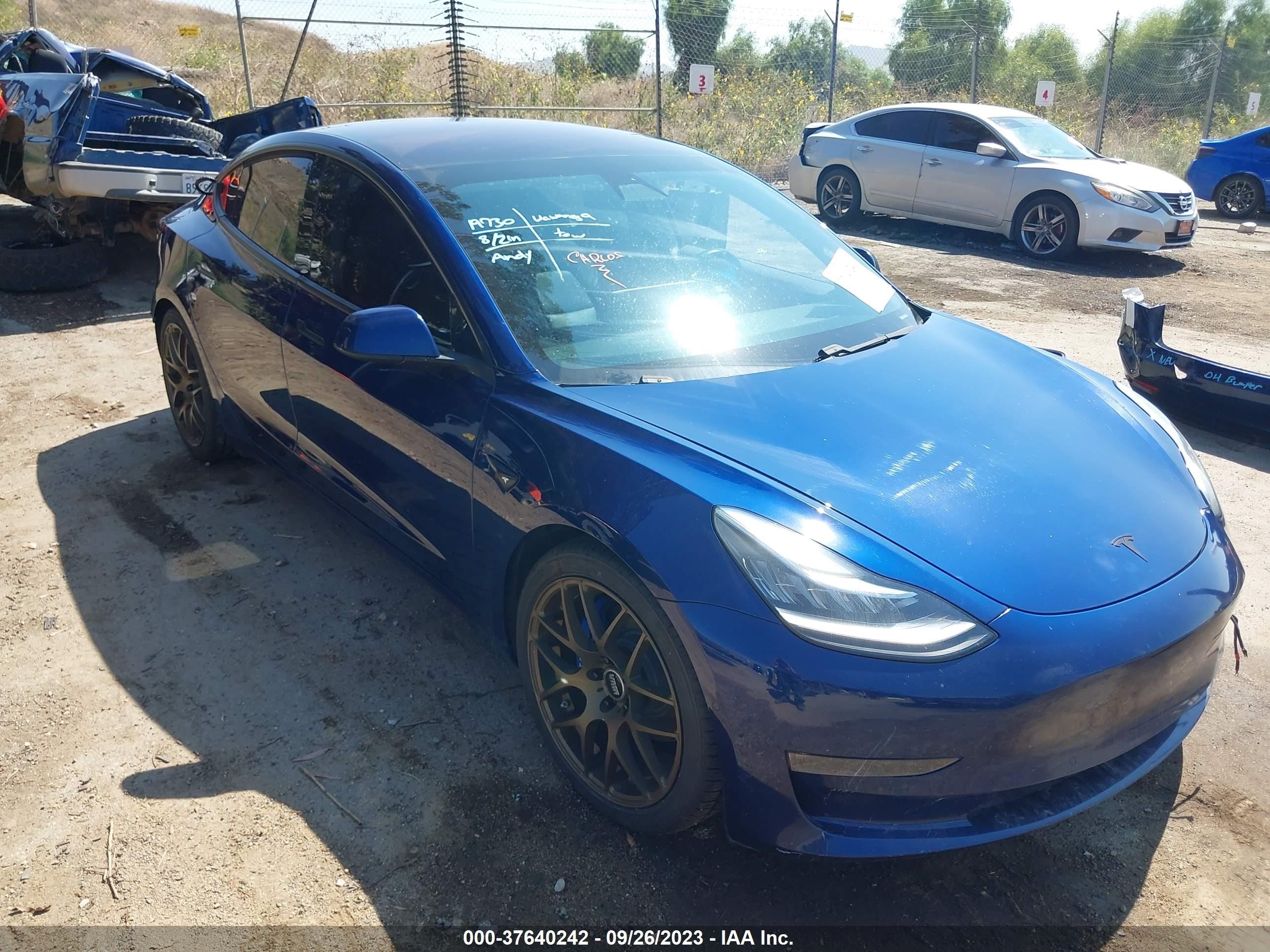 TESLA MODEL 3 2018 5yj3e1ea8jf076610