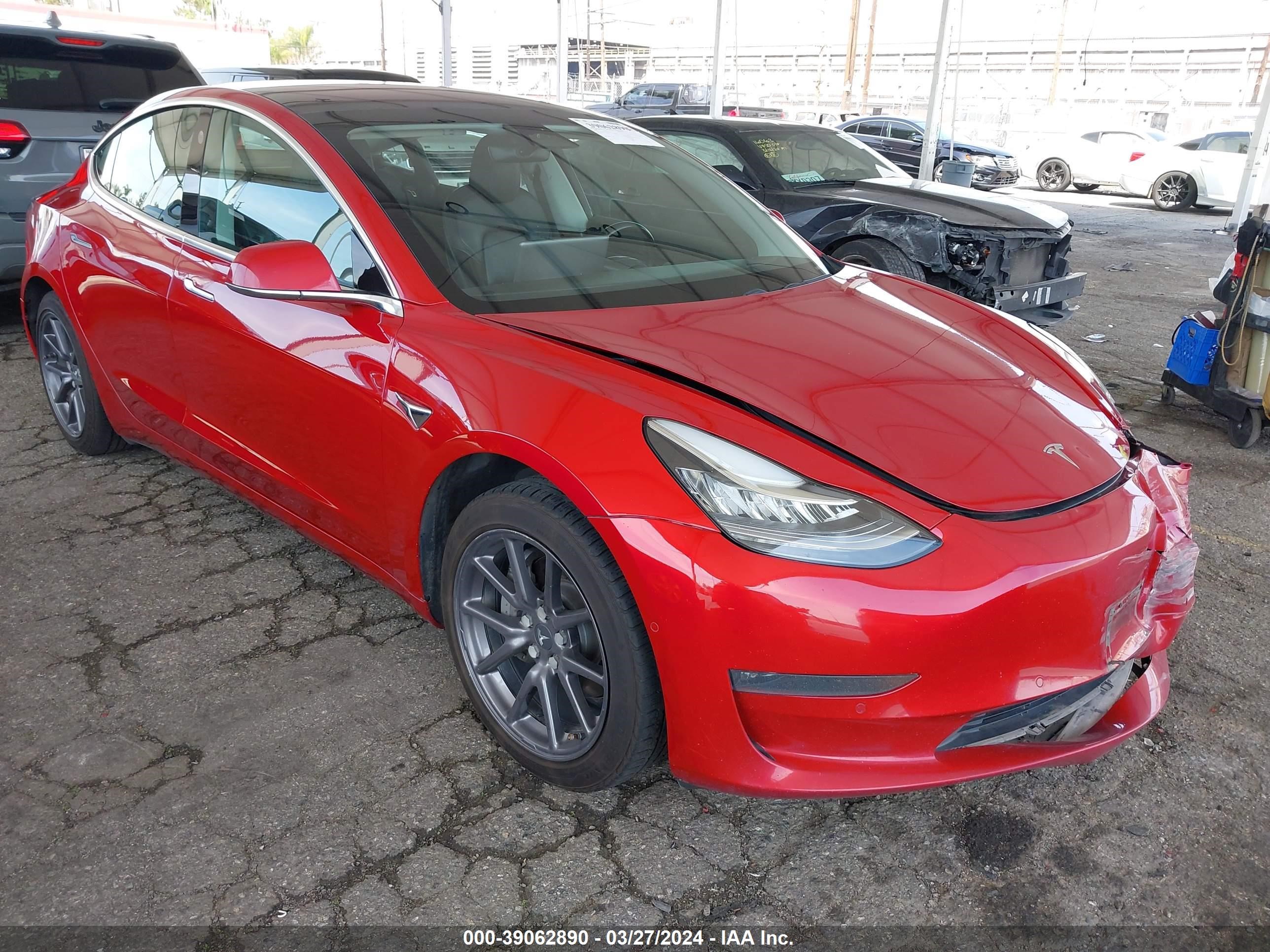 TESLA MODEL 3 2019 5yj3e1ea8kf197266