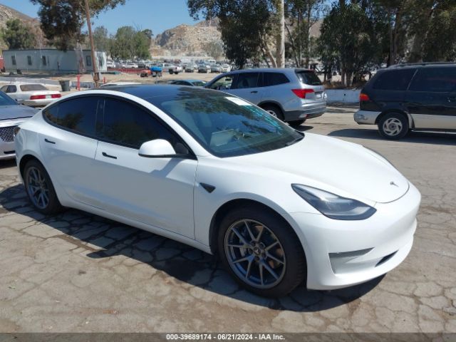 TESLA MODEL 3 2022 5yj3e1ea8nf135032