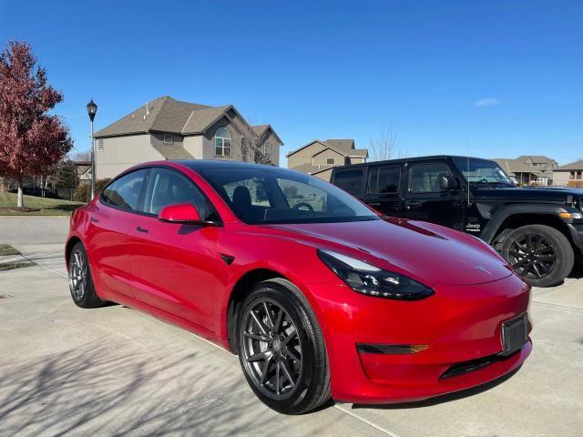 TESLA MODEL 3 2022 5yj3e1ea8nf184800