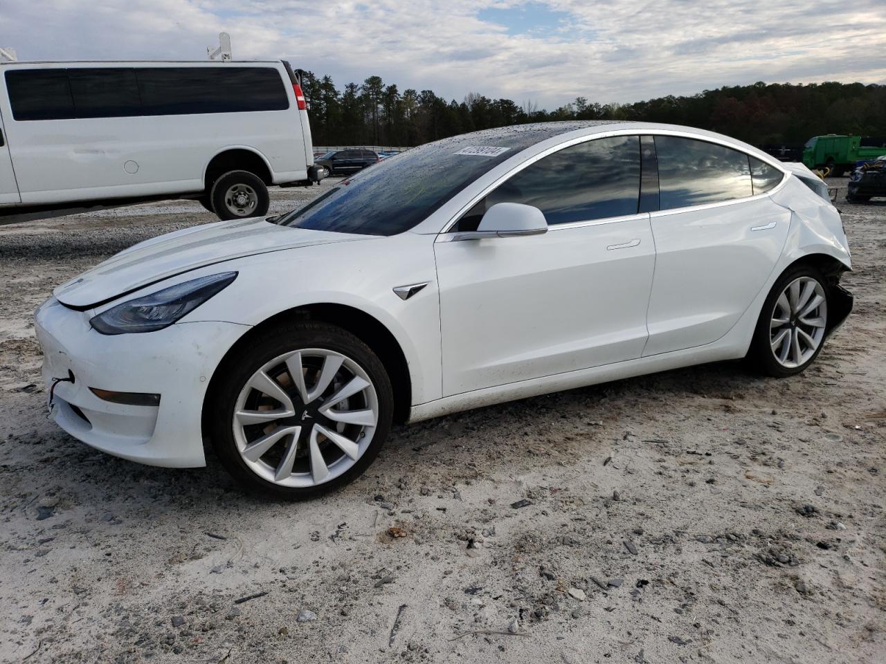 TESLA MODEL 3 2018 5yj3e1ea9jf006503