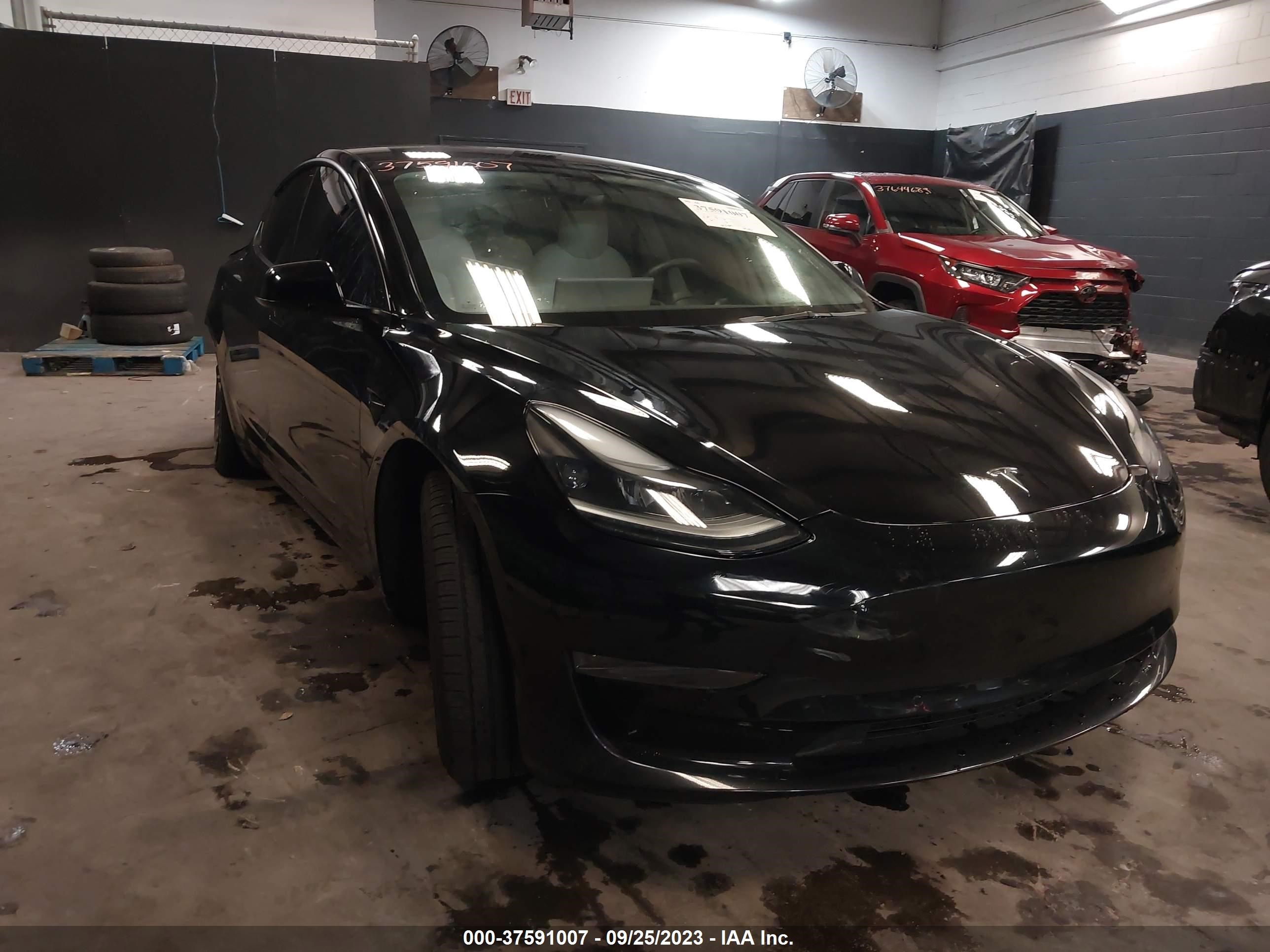 TESLA MODEL 3 2021 5yj3e1ea9mf098037