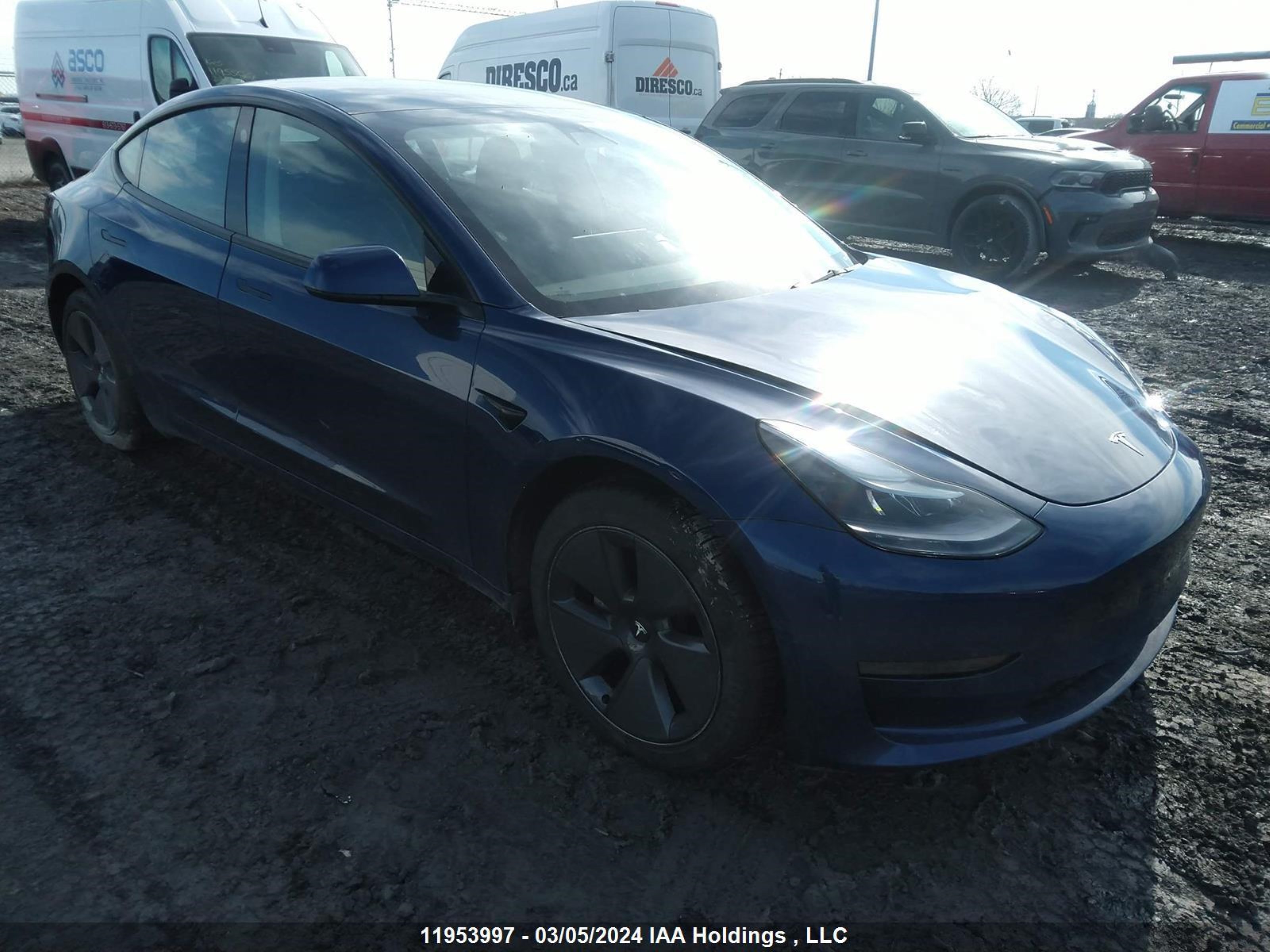 TESLA MODEL 3 2022 5yj3e1ea9nf153054