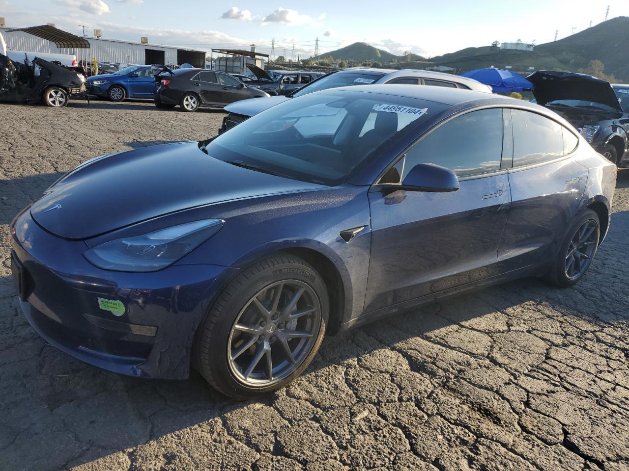 TESLA MODEL 3 2022 5yj3e1ea9nf373357