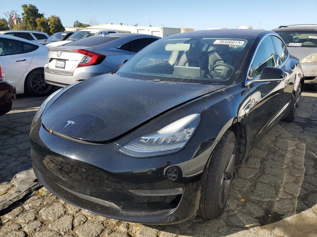 TESLA MODEL 3 2018 5yj3e1eaxjf016148