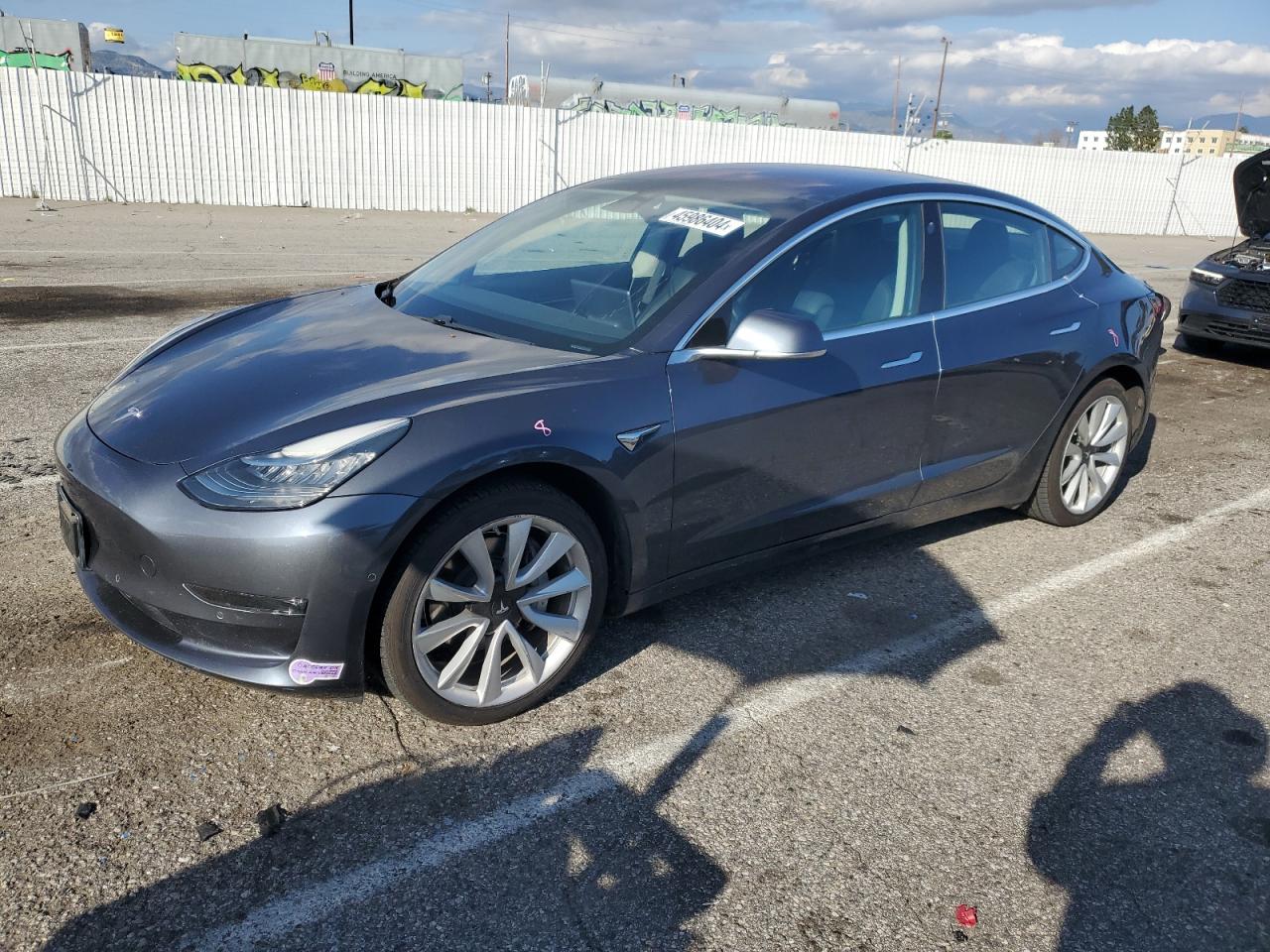 TESLA MODEL 3 2018 5yj3e1eaxjf020104