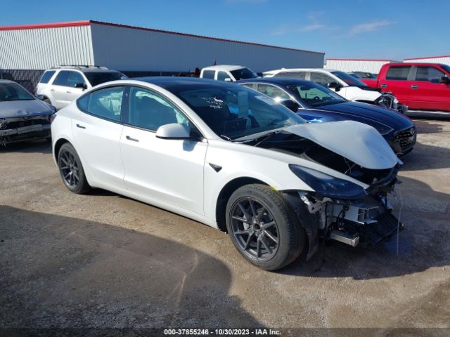 TESLA MODEL 3 2021 5yj3e1eaxmf053656