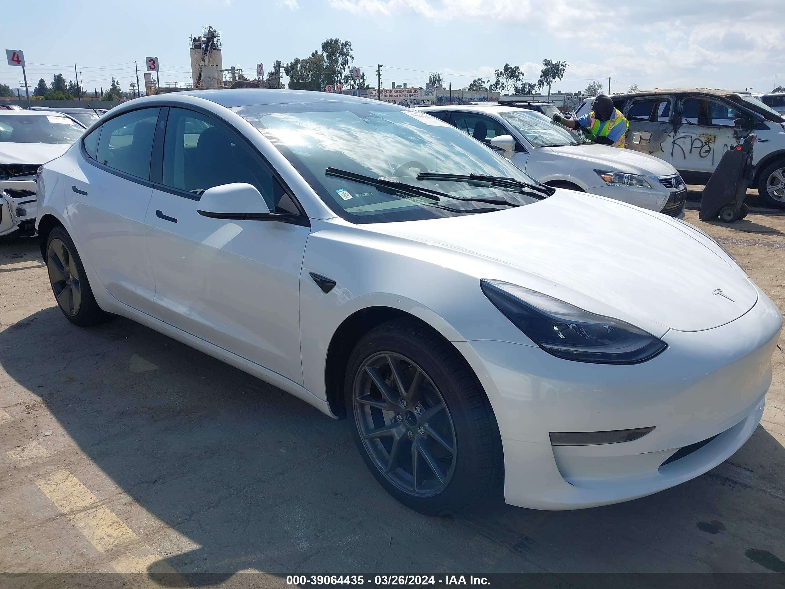 TESLA MODEL 3 2023 5yj3e1eaxpf559363