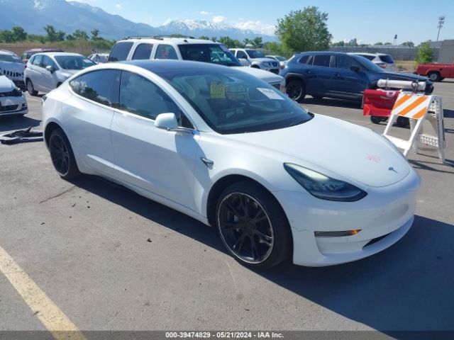 TESLA MODEL 3 2018 5yj3e1eb0jf086458