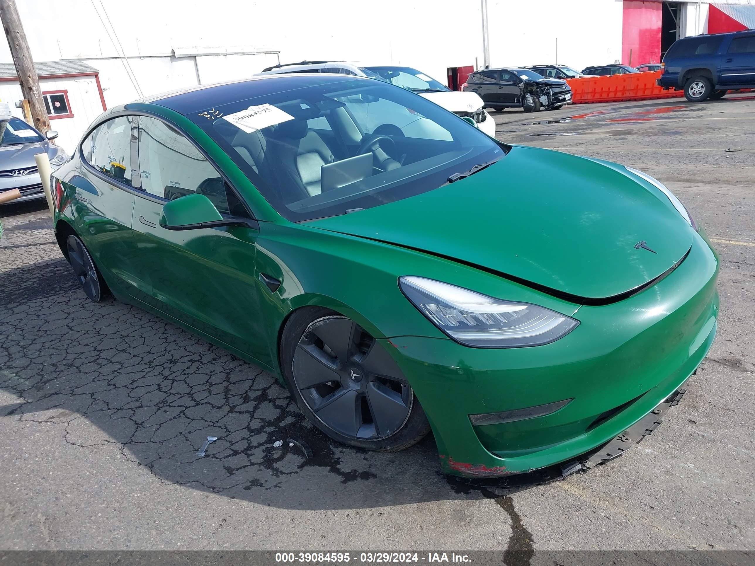 TESLA MODEL 3 2018 5yj3e1eb0jf091661