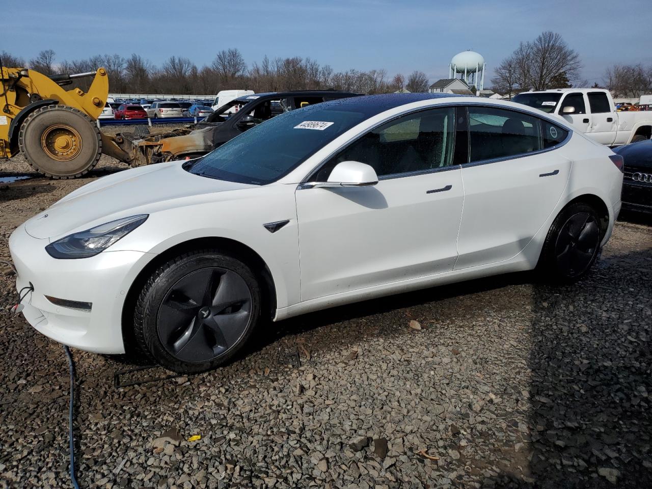 TESLA MODEL 3 2018 5yj3e1eb0jf108703