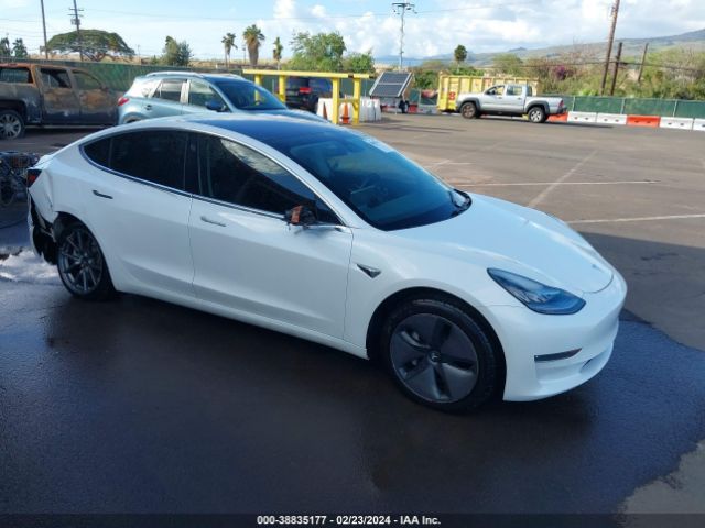 TESLA MODEL 3 2018 5yj3e1eb0jf120771