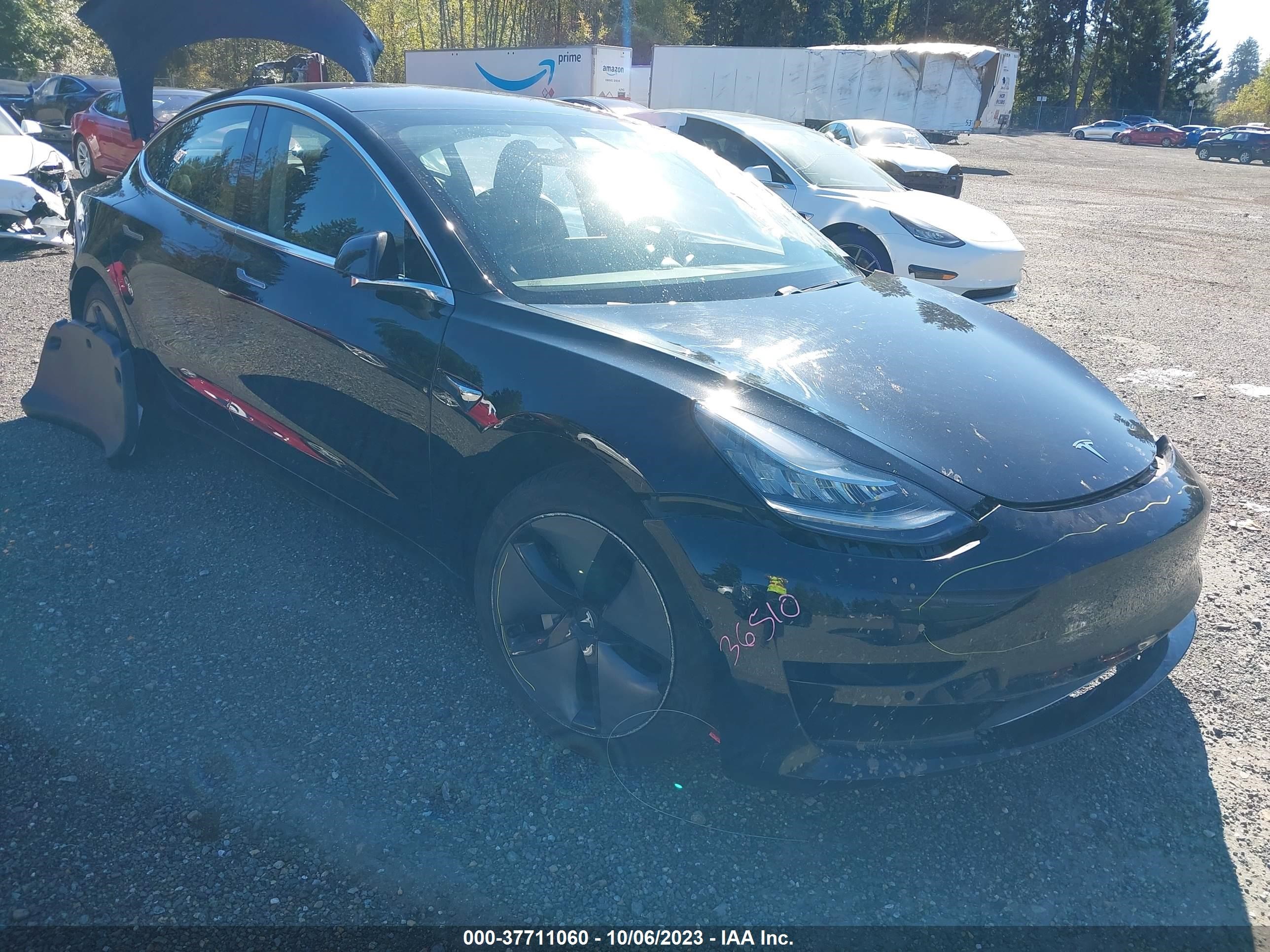 TESLA MODEL 3 2018 5yj3e1eb0jf178833