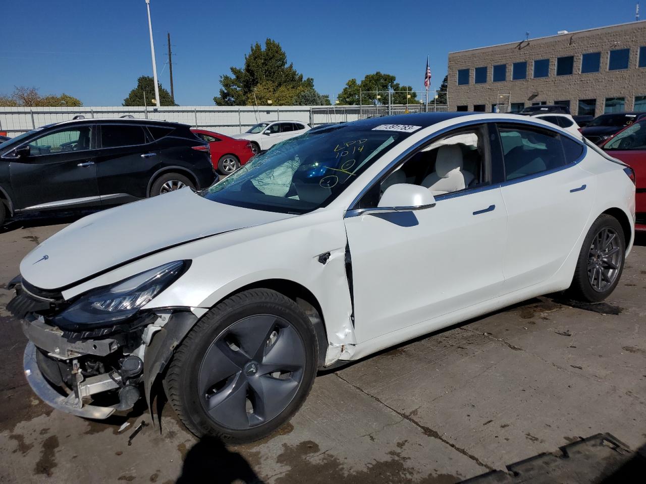 TESLA MODEL 3 2020 5yj3e1eb0lf651486