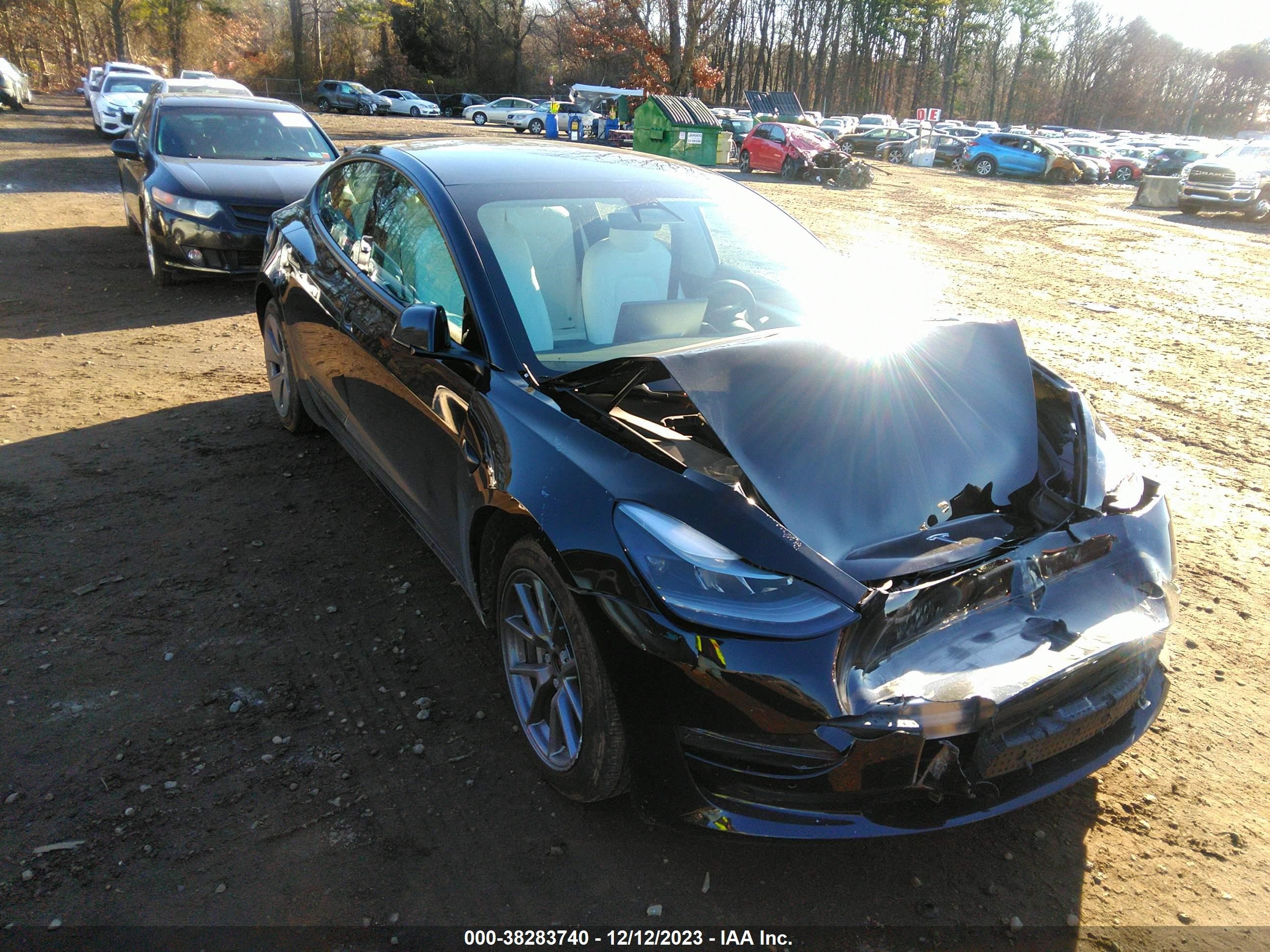 TESLA MODEL 3 2021 5yj3e1eb0mf020075