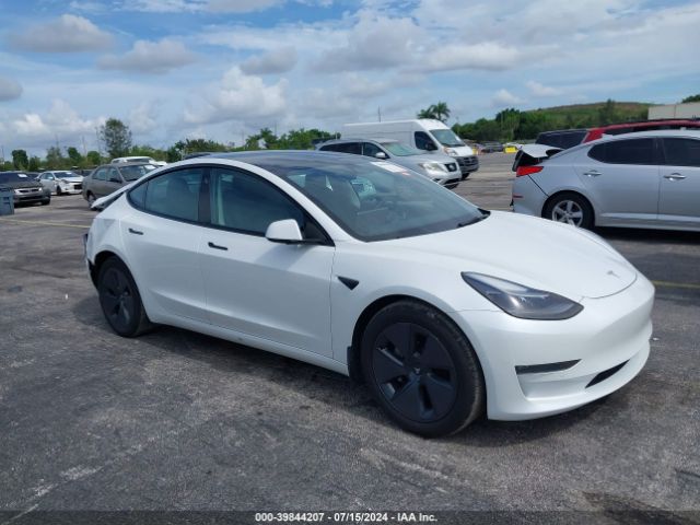 TESLA MODEL 3 2022 5yj3e1eb0nf103085