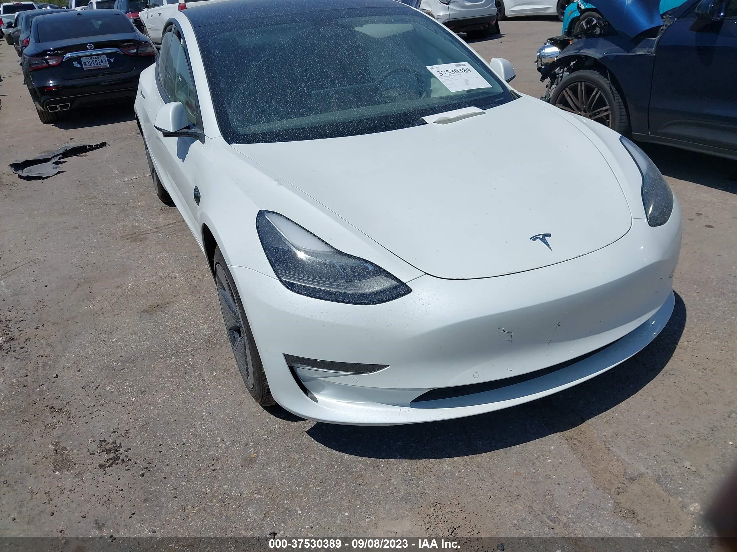 TESLA MODEL 3 2022 5yj3e1eb0nf275844